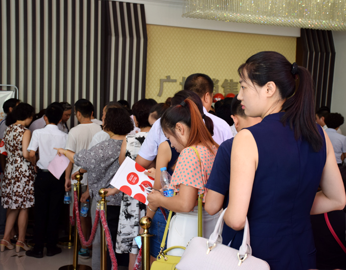 階州廣場(chǎng)高鐵金鋪正式啟動(dòng)認籌