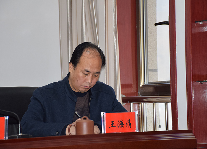 市龍江公司認真貫徹學(xué)習市委四屆二次全會(huì )暨市委經(jīng)濟工作會(huì )議精神