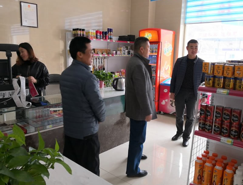 副總經(jīng)理孫宏雷對下屬子公司負責人進(jìn)行廉潔從業(yè)約談