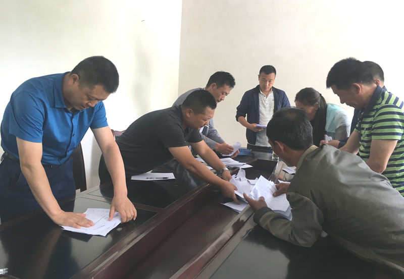 市龍江城鄉發(fā)展集團深入幫扶村開(kāi)展突出問(wèn)題排查整改落實(shí)工作