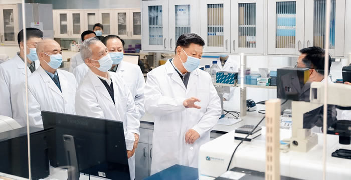 習近平：為打贏(yíng)疫情防控阻擊戰提供強大科技支撐