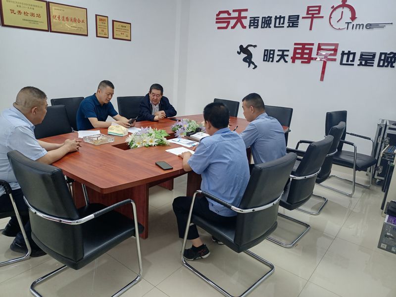 市龍江城鄉發(fā)展集團公司翟永鵬赴子公司調研