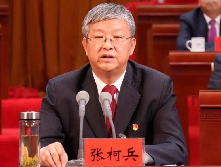 全市“兩優(yōu)一先”表彰大會(huì )隆重召開(kāi)